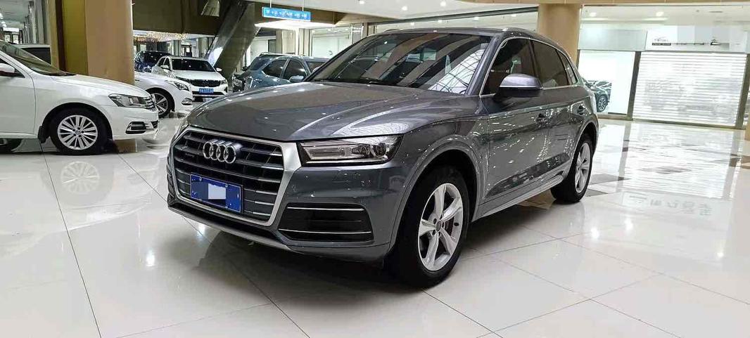r1019199-audi-q5l-2020_0