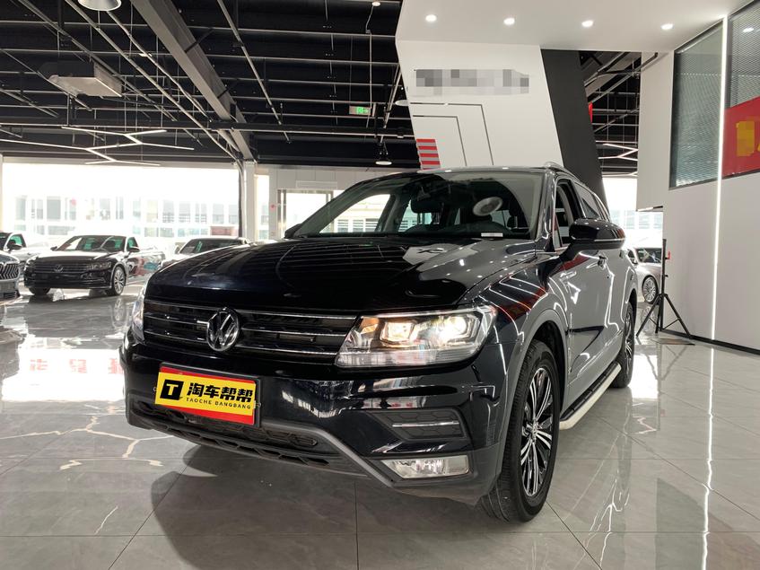 r1019240-volkswagen-tiguan-l-2019_0