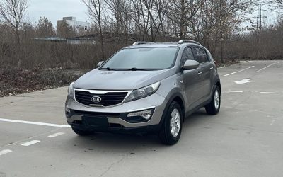 r1019301-kia-sportage-2011_0