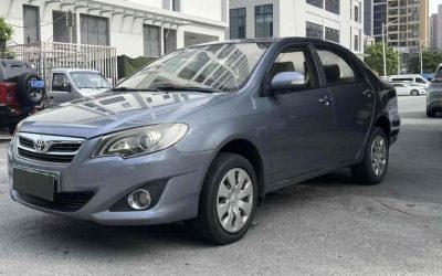 r1019377-toyota-corolla-2013_0
