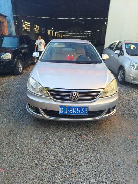 r1019383-volkswagen-lavida-2013_0