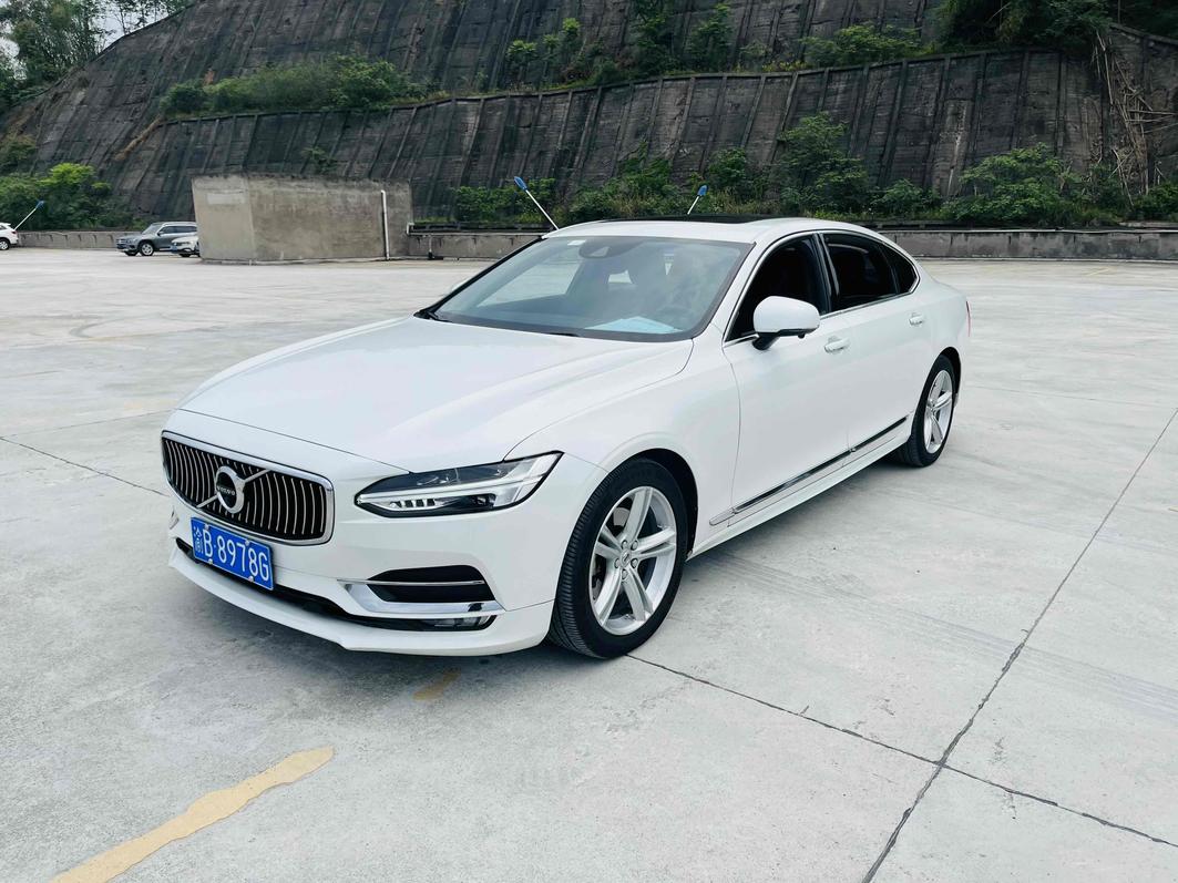 r1019391-volvo-s90-2019_0