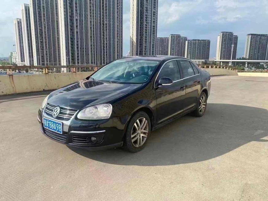 r1019407-volkswagen-sagitar-2010_0