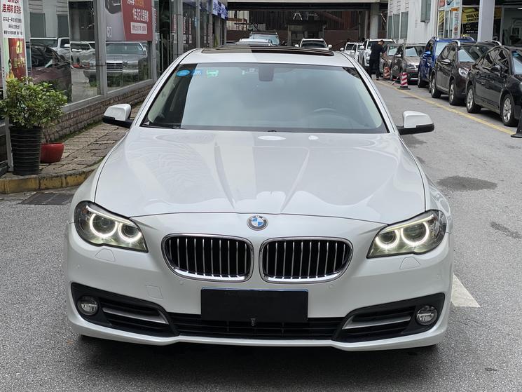 r1019423-bmw-5-series-2016_0