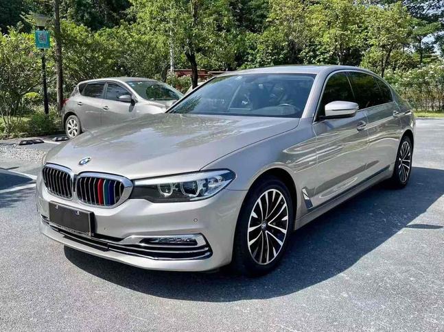 r1019435-bmw-5-series-2018_0