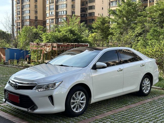 r1019459-toyota-camry-2017_0