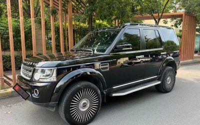 r1019477-land-rover-discovery-2014_0