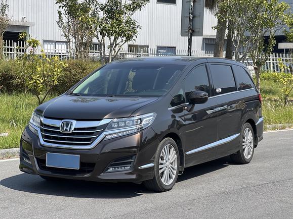 r1019480-honda-elysion-2017_0