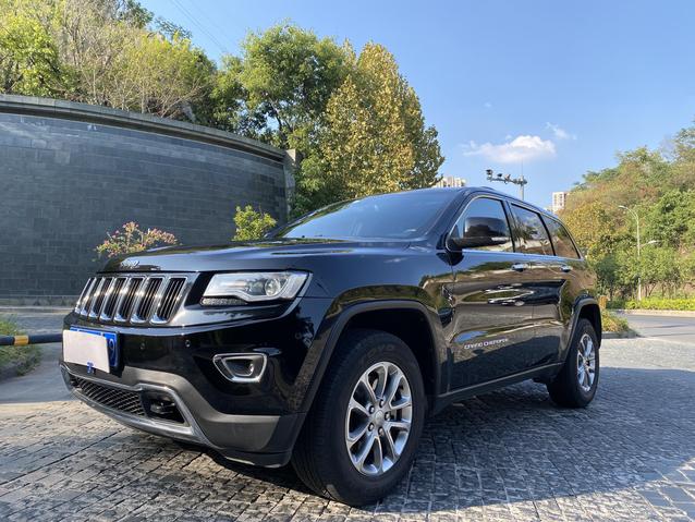 r1019509-jeep-grand-cherokee-2014_0