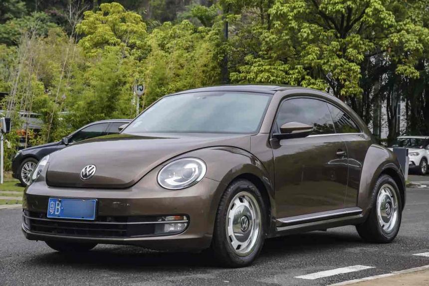 r1019526-volkswagen-beetle-2015_0