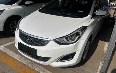 r1019533-hyundai-elantra-2017_0