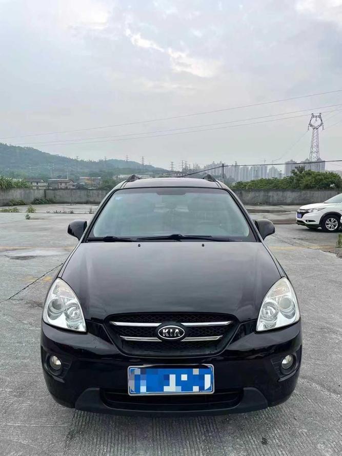 r1019624-kia-carens-2009_0