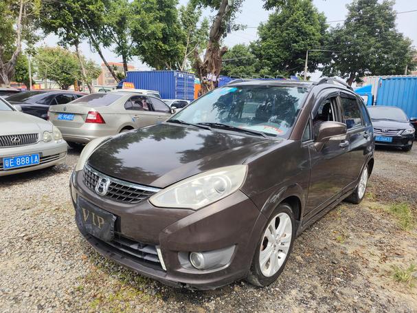 r1019625-suzuki-aerio-2014_0