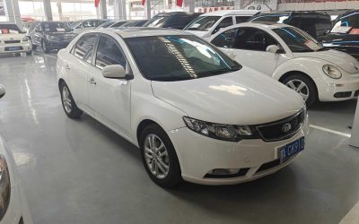 r1019630-kia-forte-2012_0