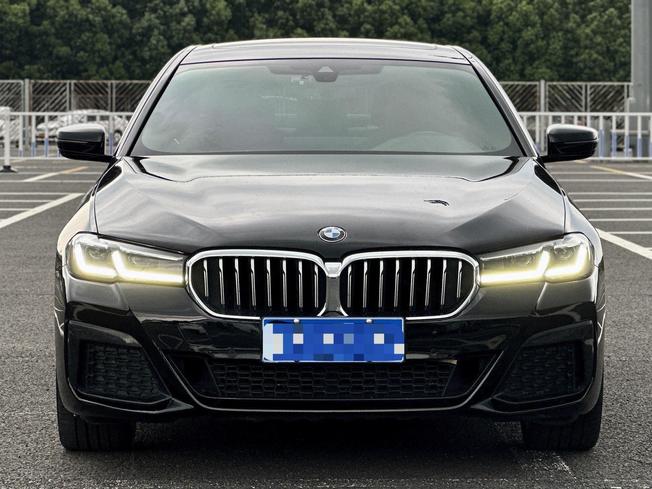 r1019632-bmw-5-series-2021_0