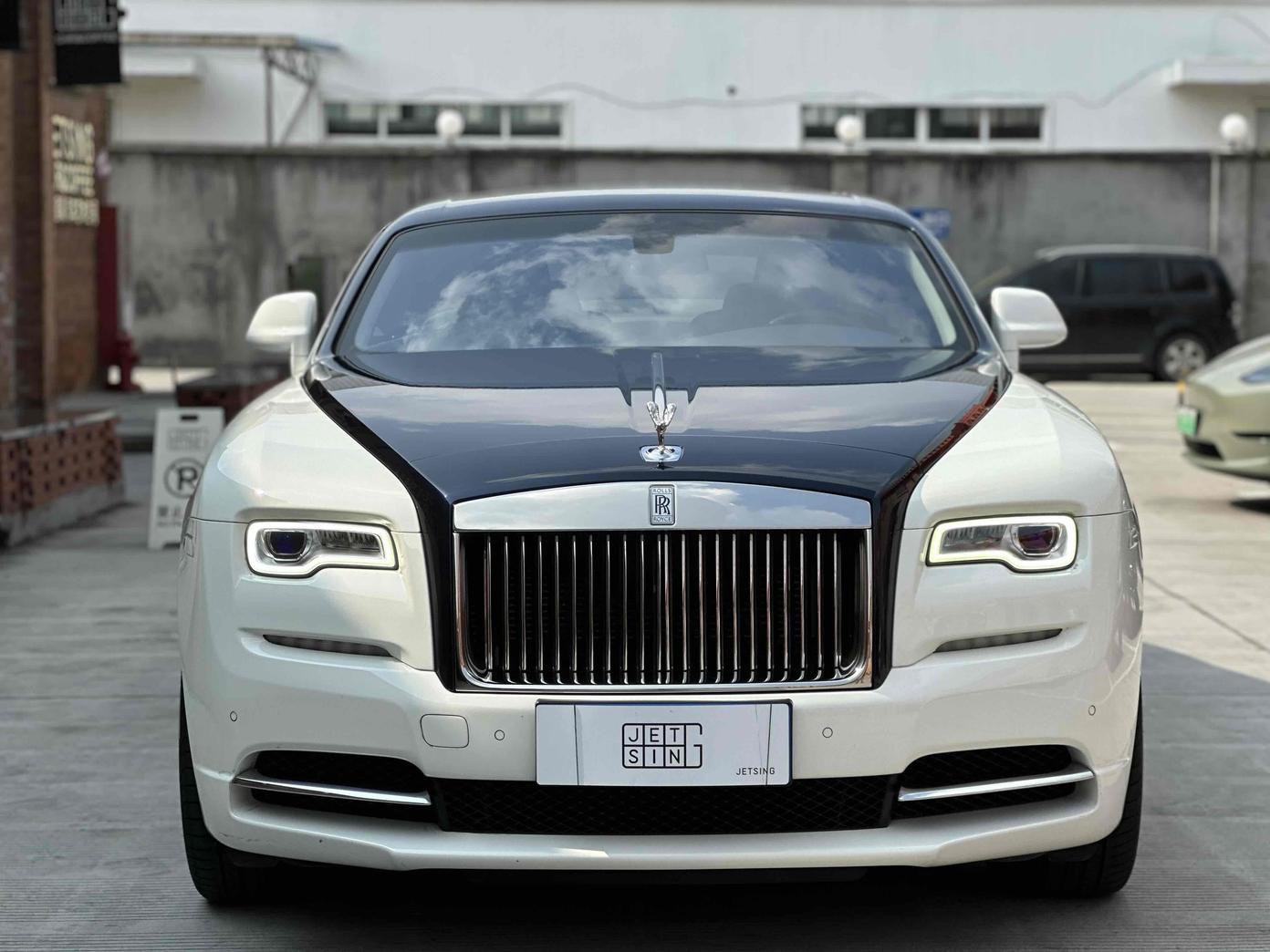r1019682-rolls-royce-wraith-2017_0