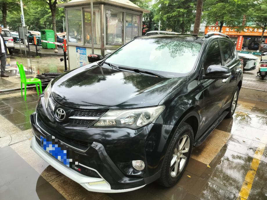 r1019693-toyota-rav4-2014_0