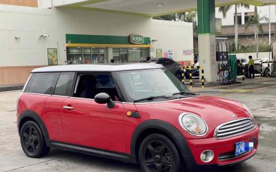 r1019742-mini-clubman-2010_0