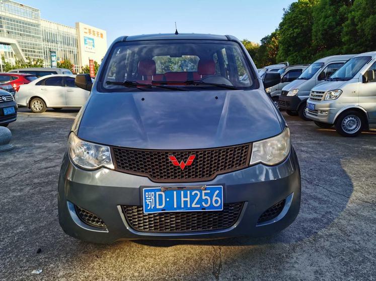r1019753-wuling-hongguang-2013_0