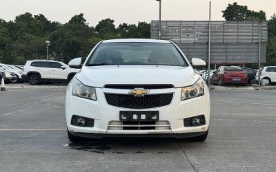r1019759-chevrolet-cruze-2012_0