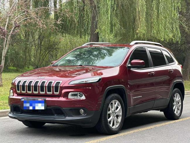 r1019767-jeep-cherokee-2017_0