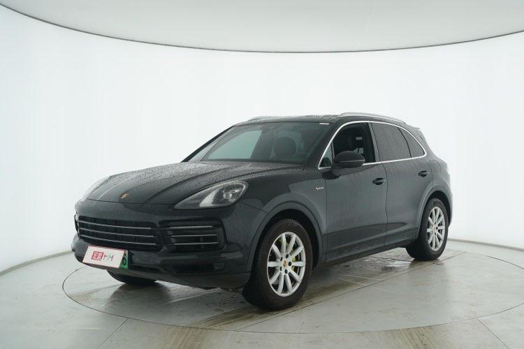 r1019773-porsche-cayenne-2020_0