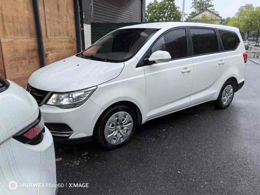 r1019806-baojun-730-2022_0