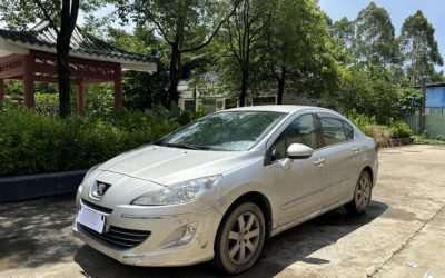 r1019904-peugeot-408-2010_0
