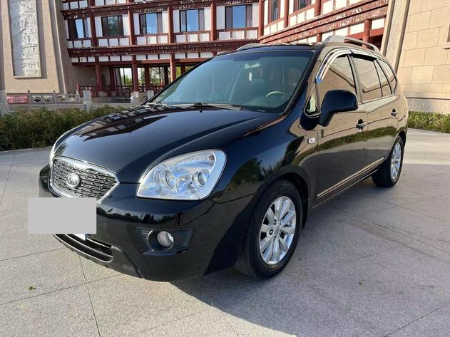 r1019918-kia-carens-2011_0