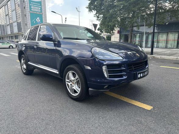 r1019921-porsche-cayenne-2008_0