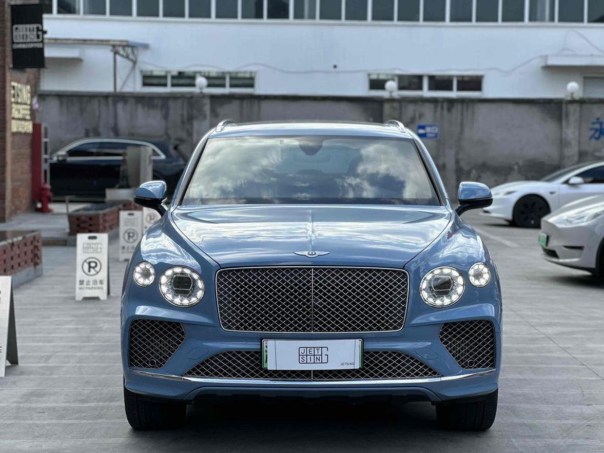 r1019941-bentley-bentayga-2021_0