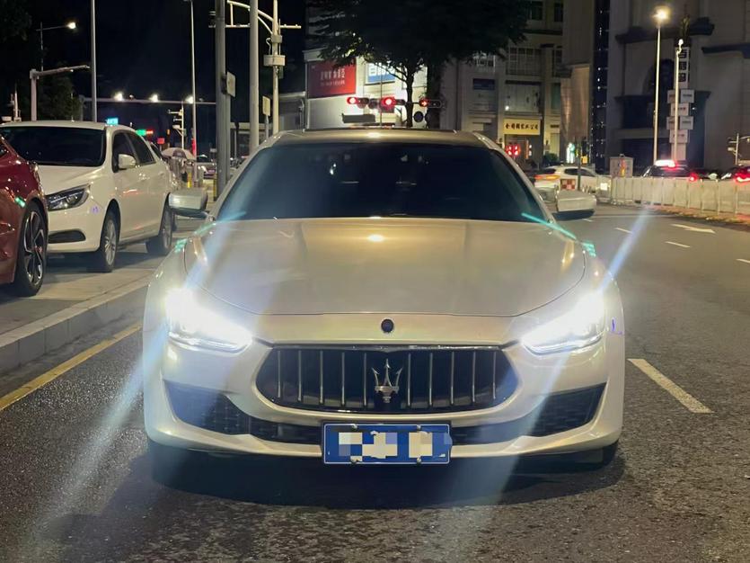 r1019949-maserati-ghibli-2020_0