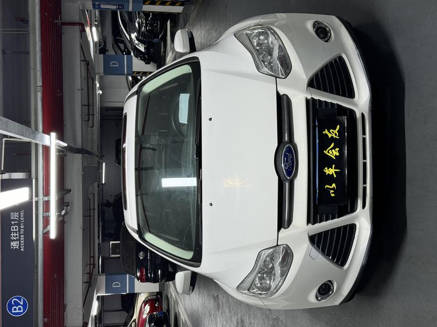 r1019953-ford-focus-2014_0
