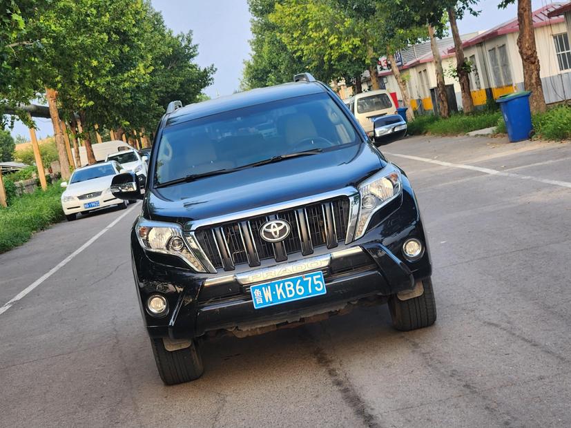 r1019992-toyota-prado-2015_0