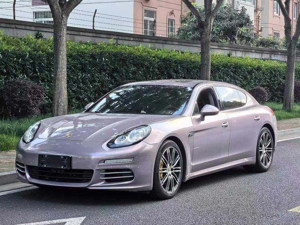 r1020019-porsche-panamera-2016_0