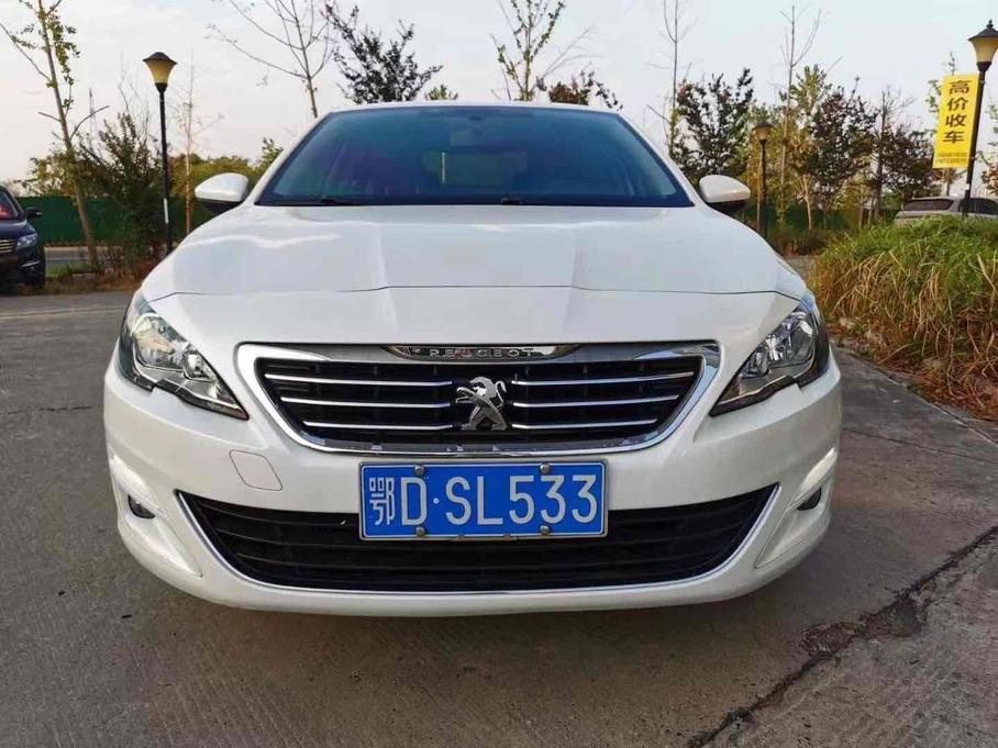 r1020053-peugeot-408-2017_0