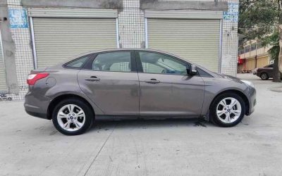 r1020066-ford-focus-2014_0