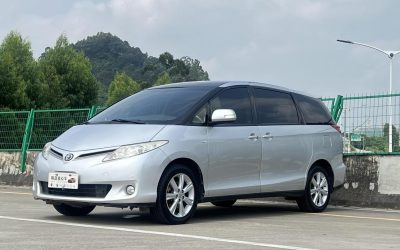 r1020088-toyota-previa-2010_0