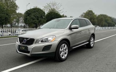 r1020092-volvo-xc60-2013_0
