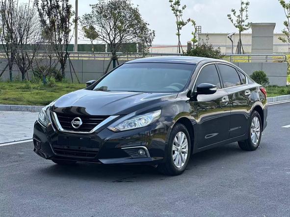 r1020102-nissan-altima-2017_0