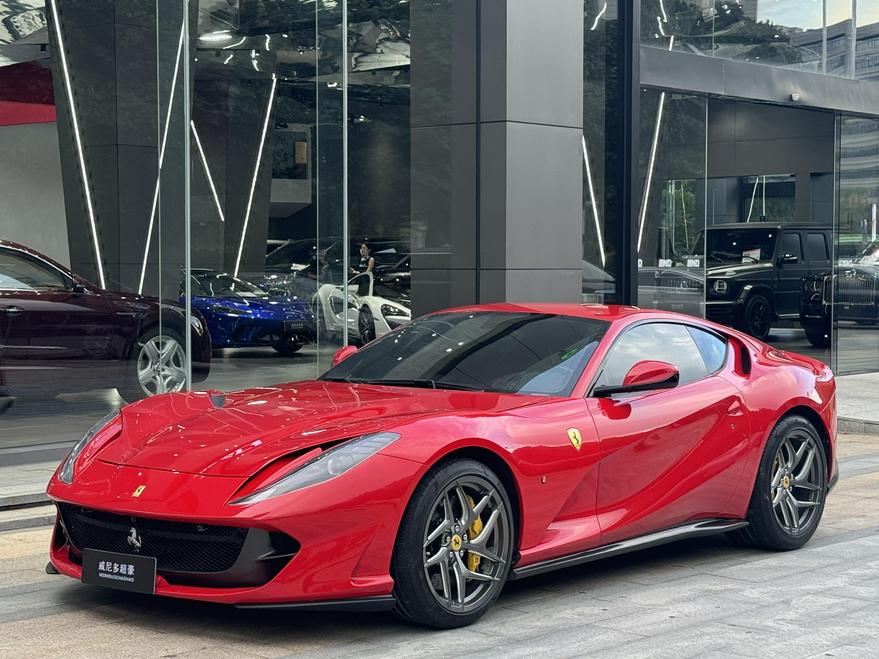 r1020223-ferrari-812-2020_0