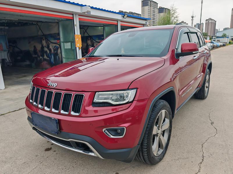 r1020231-jeep-grand-cherokee-2018_0