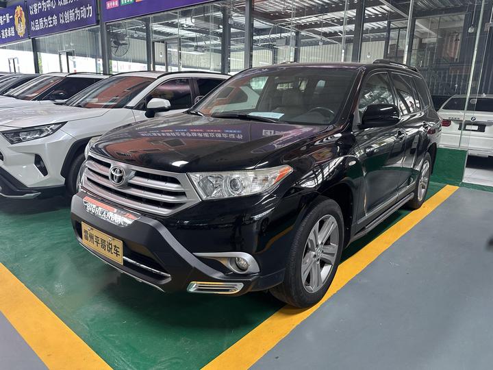 r1020234-toyota-highlander-2012_0