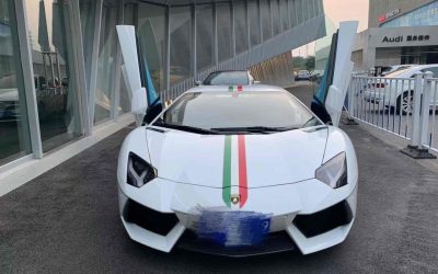 r1020262-lamborghini-aventador-2014_0