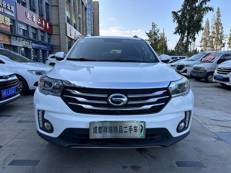 r1020299-trumpchi-gs4-ev-2018_0