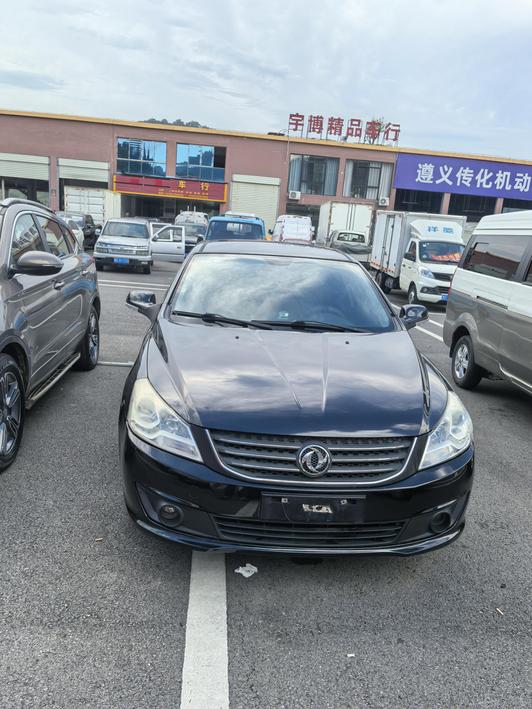 r1020324-dongfeng-fengshen-s30-2014_0
