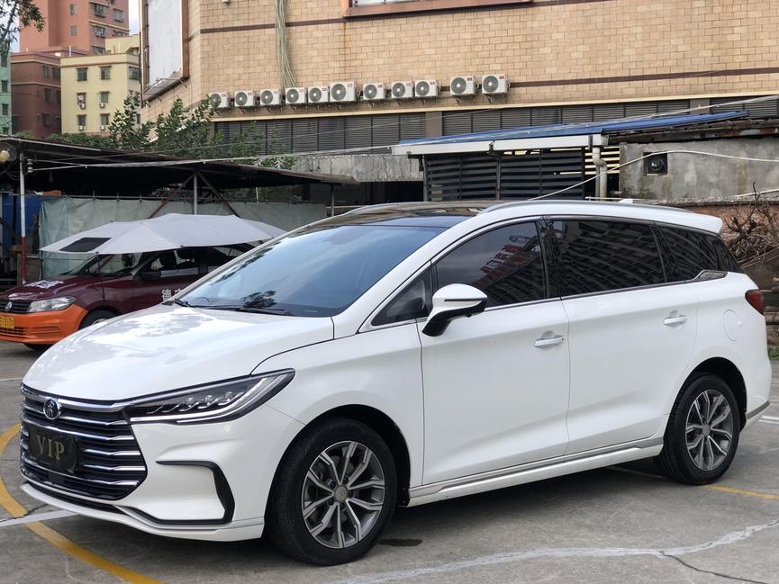 r1020327-byd-song-max-2021_0
