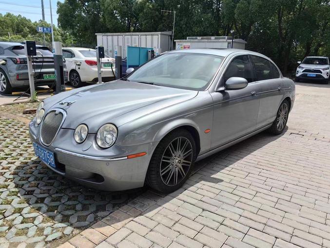 r1020328-jaguar-s-type-2008_0