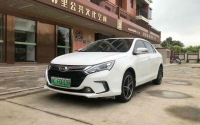 r1020373-byd-qin-ev-2015_0