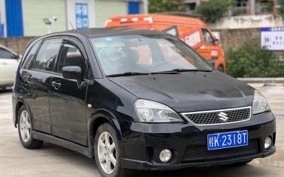 r1020427-suzuki-aerio-2013_0